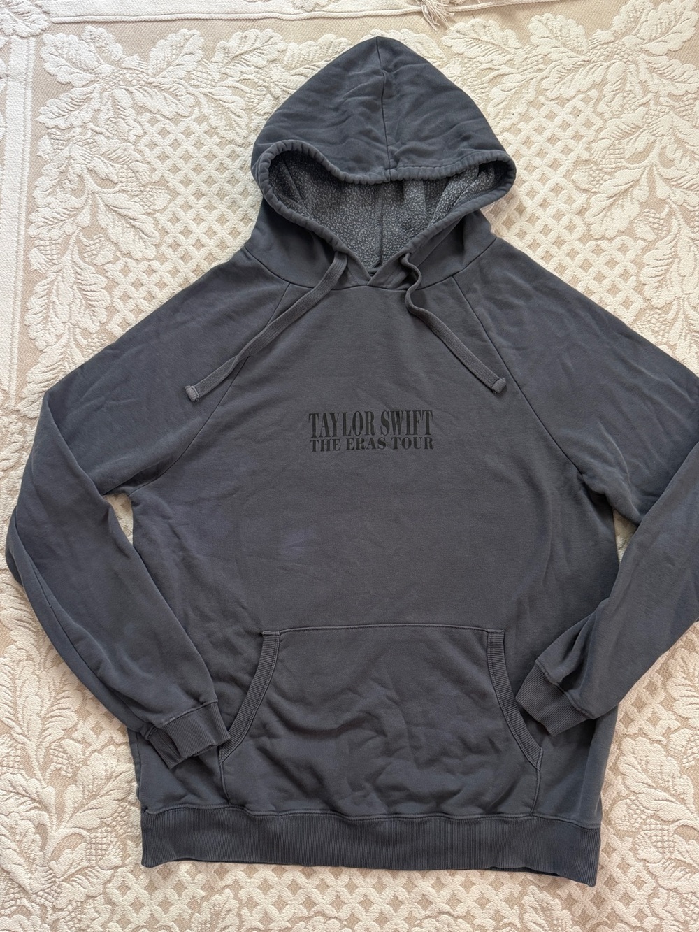 Taylor Swift The Eras Tour 2023 Charcoal Gray Oversized Hoodie M Swiftie